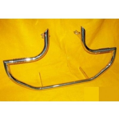 Padací rám s předkopy Suzuki C800 – Sleviste.cz