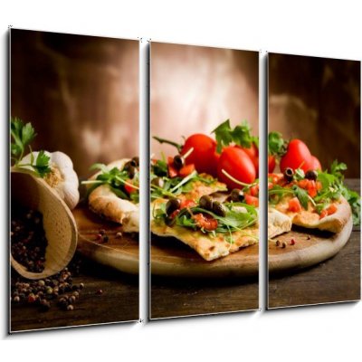 Obraz 3D třídílný - 105 x 70 cm - Pizza Vegetariana pizza vegetarián rostlina – Zbozi.Blesk.cz