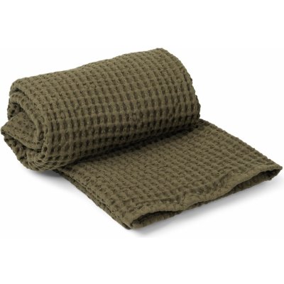 Ferm Living Osuška z organické bavlny Olive 70 × 140 cm, zelená barva, textil – Zboží Dáma