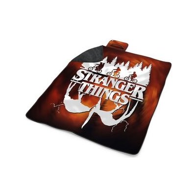 Sablio Plážová deka Stranger Things Glow 200x140 cm – Sleviste.cz