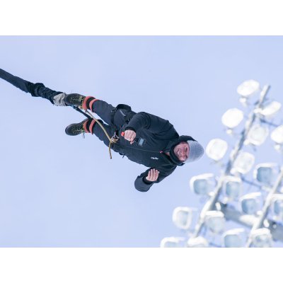 Bungee jumping z televizní věže – Hledejceny.cz