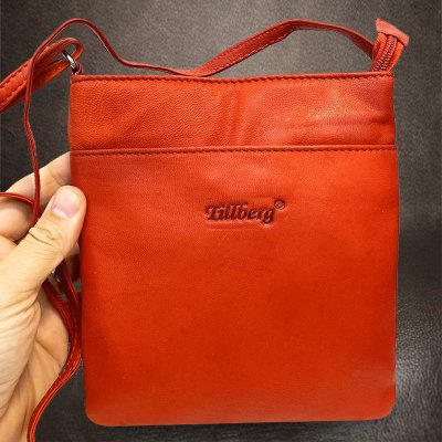 Dámská červená kožená crossbody taška přes rameno TILLBERG Leather S malá – Zboží Mobilmania