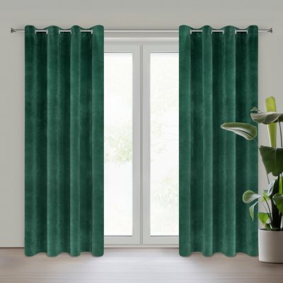 EUROFIRANY ZATEMŇOVACÍ ZÁVĚS NA KROUŽCÍCH VILLA 140X250 CM TMAVĚZELENÁ – Hledejceny.cz
