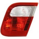 Zadní světlo- pravé vnitřní BMW 3 (E46) 1998-2001 |998-2001| TYC | 17-0001-01-9 – Hledejceny.cz