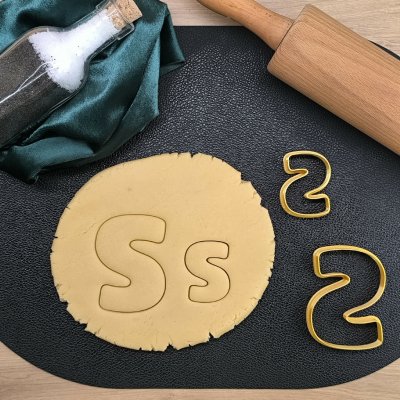 Abeceda 8 cm | vykrajovátka na sušenky Abeceda: E | Vykrajovátko na sušenky, perníčky cukroví a fondán – Hledejceny.cz