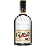 Božkov Republica Exclusive White 38% 0,7 l (holá láhev) – Sleviste.cz