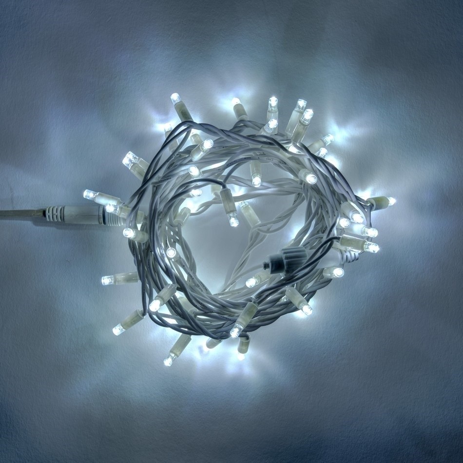 DecoLED LED světelný řetěz 5m, 60 diod, IP67, bílý kabel, EASY FIX -  osvětlení stromů Barva: Ledově bílá, Flash efekt od 992 Kč - Heureka.cz