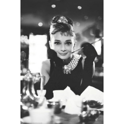 Plakát, Obraz - Audrey Hepburn, Breakfast at Tiffany’s (1961) Directed by Blake Edwards, 61 × 91.5 cm – Zboží Dáma