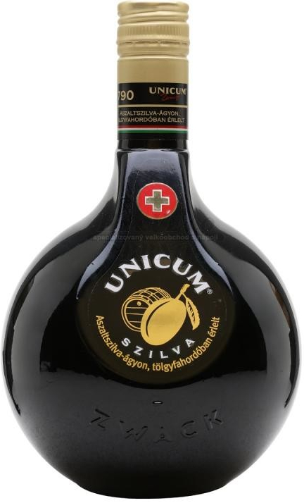 Zwack Unicum Švestka 34,5% 1 l (holá láhev)