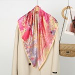 White orchid hedvábný šátek "rozlité barvy" v dárkovém balení – Zboží Dáma