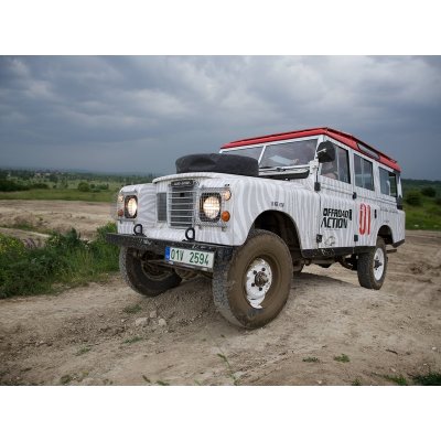 Land Rover offroad – Sleviste.cz
