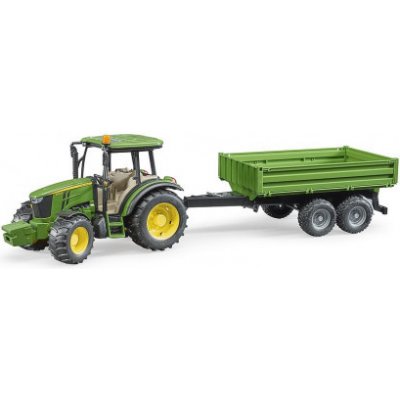 Bruder Traktor John Deere 5115M s přívěsem se sklopnými bočnicemi 02108 11189D 1:16 – Sleviste.cz