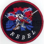 Nášivka: Rebel – Zboží Dáma