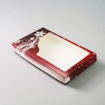 Cake Star Vánoční krabice na cukroví červená s vločkami (36 x 22 x 5 cm) – Sleviste.cz