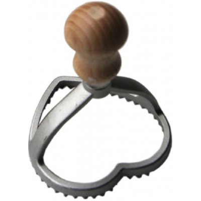 BrandNewCake Formička na ravioli a sušenky ve tvaru srdce Ø 6 cm – s rukojetí a ozdobným okrajem – Zboží Mobilmania