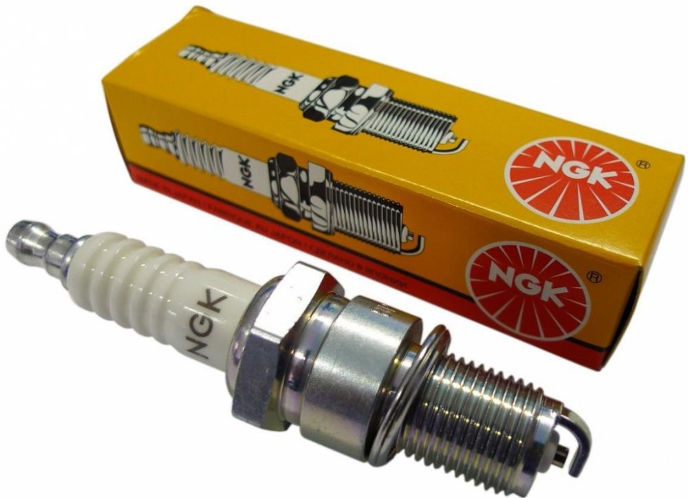 Ngk LMAR8A-9 Standard | Srovnanicen.cz