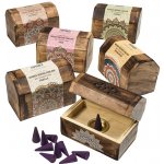 Ancient Wisdom Stojan na vonné kužely Truhlička + 10 kuželů jasmín – Zboží Mobilmania