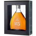 Suau Brandy 25y 37% 0,7 l (kazeta) – Zboží Dáma
