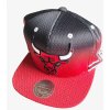 Kšíltovka Mitchell & Ness BULLS Licensed Red snapback Červená