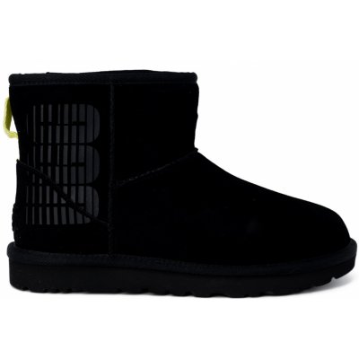 UGG dámské zimní boty CLASSIC MINI SIDE LOGO 1144057-BLK černá