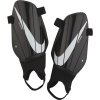 Fotbal - chrániče Nike Charge Soccer Shin Guards SP2164 010 černá/bílá