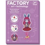 Djeco Factory art + technology Svítící brož králičí slečna – Sleviste.cz