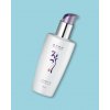 Vlasová regenerace Daeng Gi Meo Ri Vitalizing Hair Serum 140 ml