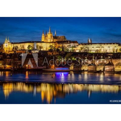 WEBLUX 110013090 Samolepka fólie Prague Castle Pražský hrad Hradčany odrážející se v řece Vltavě v Praze Česká republika v noci rozměry 200 x 144 cm – Zboží Mobilmania