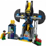 LEGO® Juniors 10753 Joker útočí na Batcave – Hledejceny.cz
