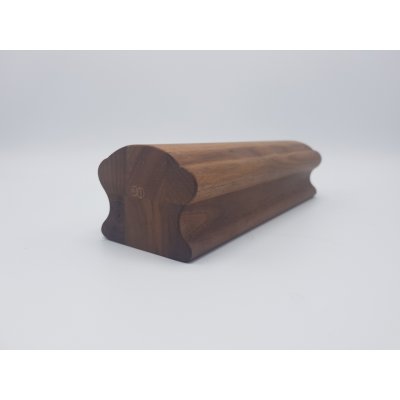 Havlíček truhlářství Madlo dřevěné MP 30 OŘECH 4553_3 m 69 x 59 mm 3 m – HobbyKompas.cz