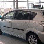 Toyota Corolla Verso lišty dveří