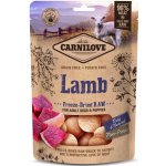 Carnilove Raw Freeze Dried Snacks Lamb 60 g – Sleviste.cz