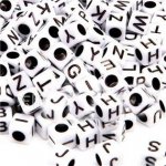 Šperky4U Plastový korálek kostka písmeno PK214 – Zboží Dáma