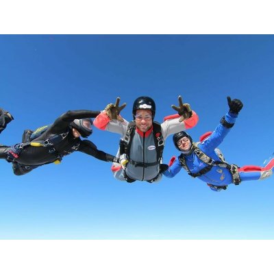 Základní výcvik volného pádu IAFF ze 4 000 m – Zboží Mobilmania