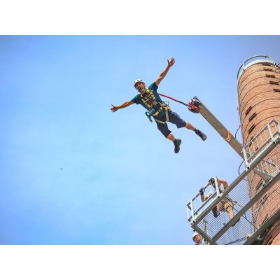 Adrenalinový seskok z komína – Zboží Mobilmania