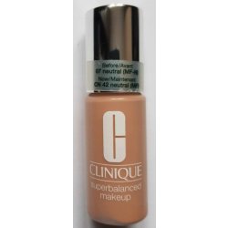 Clinique Superbalanced Silk hedvábně jemný make-up SPF15 Neutral 30 ml