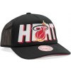 Kšíltovka Mitchell & Ness NBA Billboard Trucker Snapback Hwc Miami Heat Black