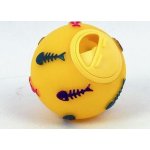 Trixie Hračka kočka Míček s otvory na krmivo/mix barev 7cm – Zboží Dáma