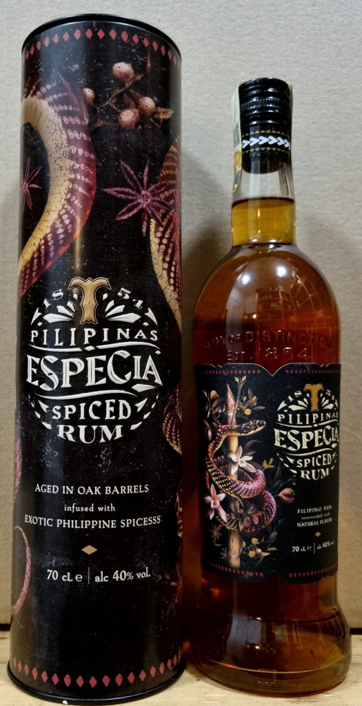 Tanduay Especial Spiced 40% 0,7 l (tuba)