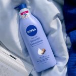 Nivea Smooth Sensation krémové tělové mléko pro suchou pokožku 625 ml – Zboží Dáma Nivea Smooth Sensation krémové tělové mléko pro suchou pokožku 625 ml – Zboží Dáma