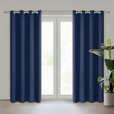 EUROFIRANY ZATEMŇOVACÍ ZÁVĚS NA KROUŽCÍCH ADLEY 135X250 CM TMAVĚ MODRÝ – Hledejceny.cz