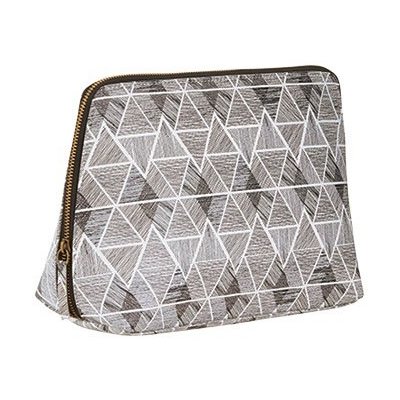 House Doctor toaletní taška Graphic Trojúhelníky – Sleviste.cz