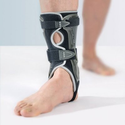 Sanomed Dualshell hlezenní ortéza levý – Hledejceny.cz