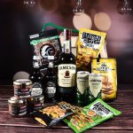 Trezor dárková bedna s potiskem Jameson a dobroty – Sleviste.cz