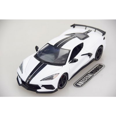 Maisto 2020 Chevrolet Corvette Stingray Coupe bílá 1:18 – Zbozi.Blesk.cz