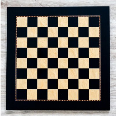 Dřevěná šachovnice Queen´s gambit – Sleviste.cz