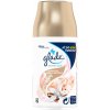 Osvěžovač vzduchu Glade Automatic Spray Romantic Vanilla Blossom náhradní náplň 269 ml