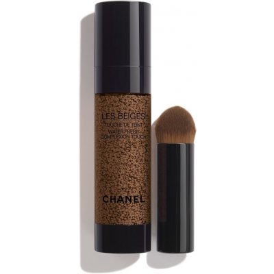 Chanel Rozjasňující make-up s mikroperličkami Les Beiges Water Fresh Complexion Touch B40 20 ml – Zboží Mobilmania
