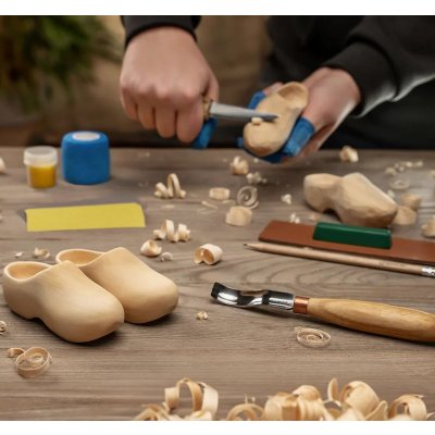 Dárková vyřezávací sada BeaverCraft DIY10 Dřeváky- Wooden Clogs Carving Kit P43435 – Sleviste.cz
