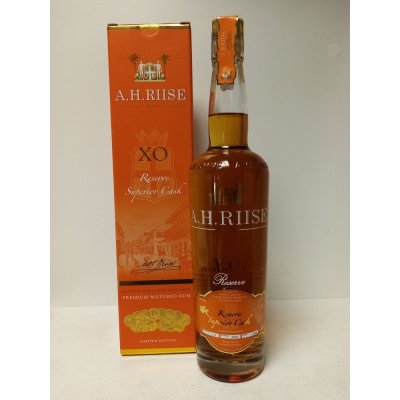 A.H. Riise XO Reserve 40% 0,7 l (karton) – Hledejceny.cz